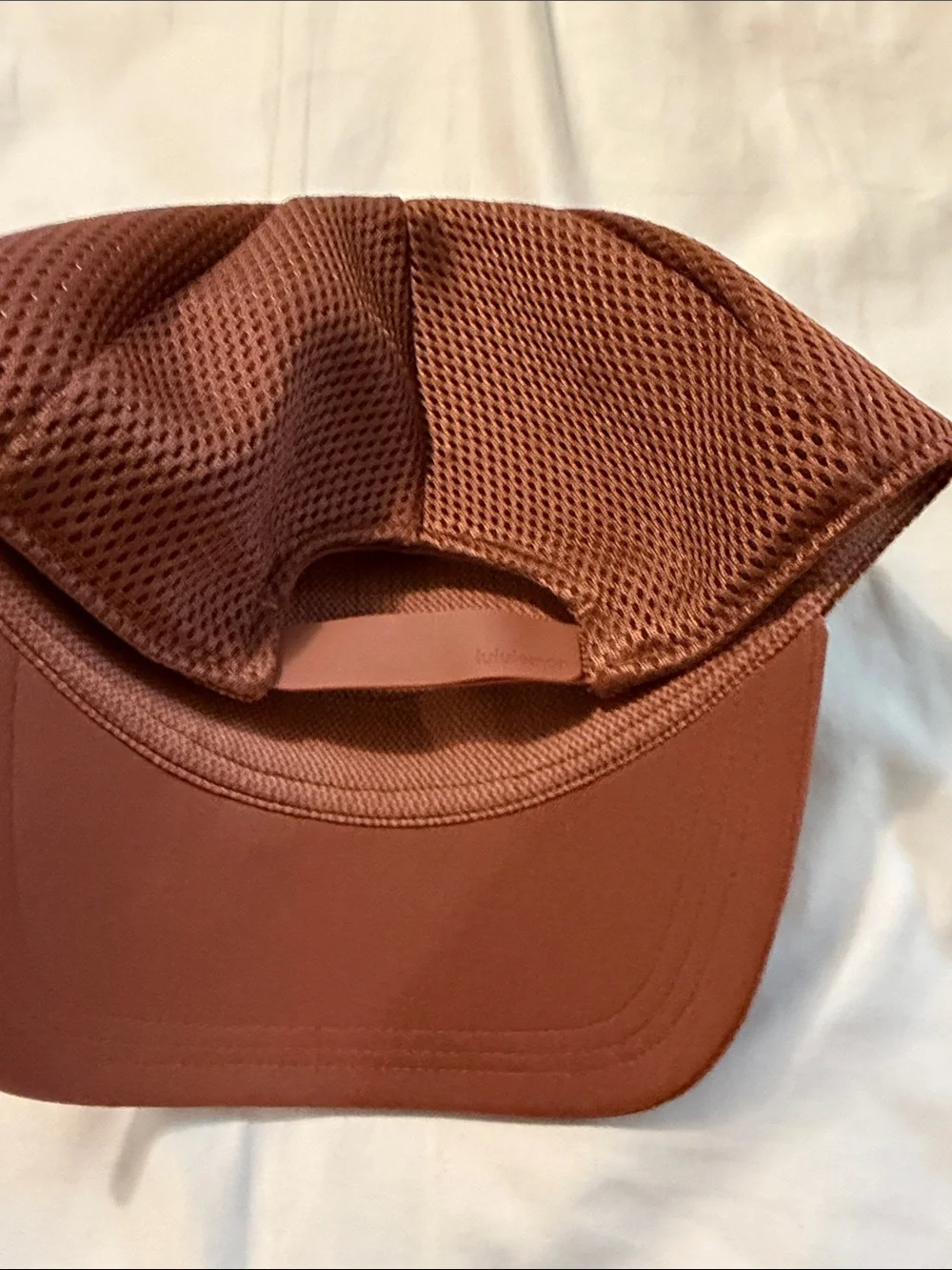 lululemon athletica Men’s Rust Brown Mesh Trucker Hat with Gold Logo